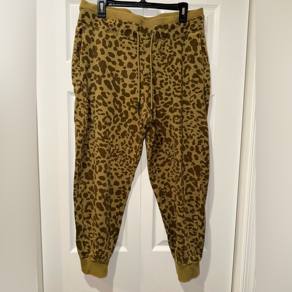 JoyLab Leopard Print Jogger Pants. Size XL. Worn once. - Picture 1 of 11